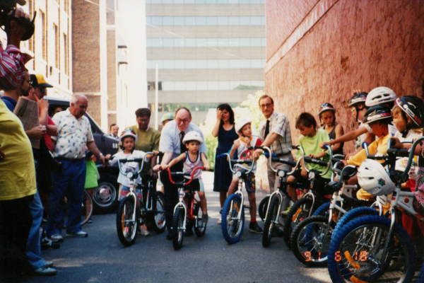 Sid-Tommy-kids on bikes Sid-Tommy-kids on bikes